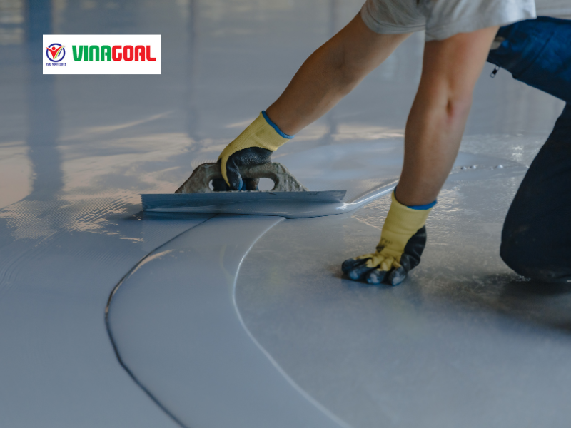 sơn epoxy hệ san có đặc điểm như nào